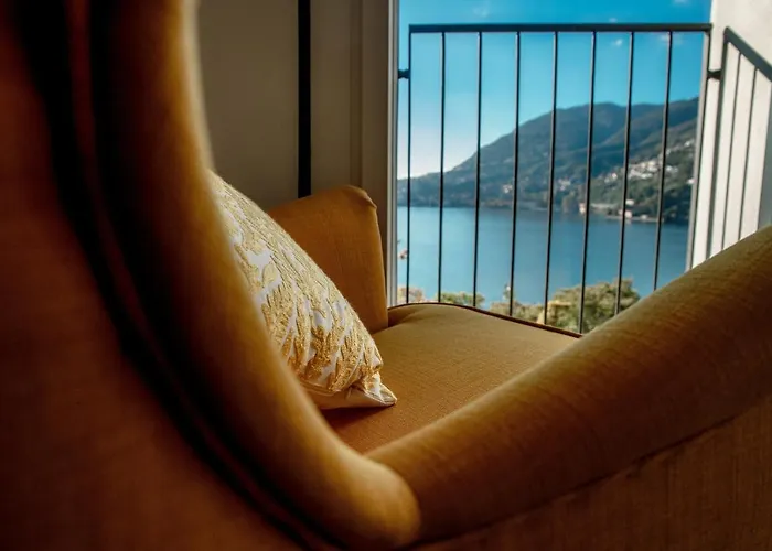 公寓 An Armchair On The